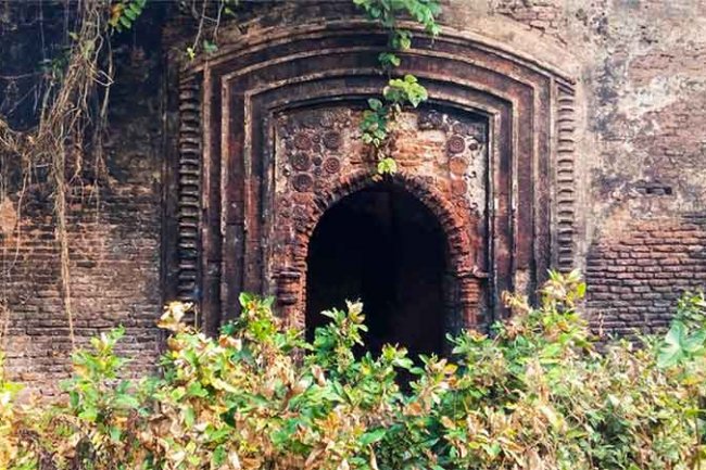 জোড় বাংলা মন্দির : কালের গর্ভে বিলীন হওয়া এক উপাসনালয়