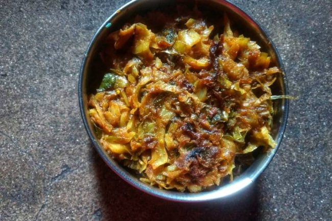 বাঁধাকপির ঘন্ট : শীত মৌসুমে নাস্তা হিসেবে চমৎকার একটি খাবার