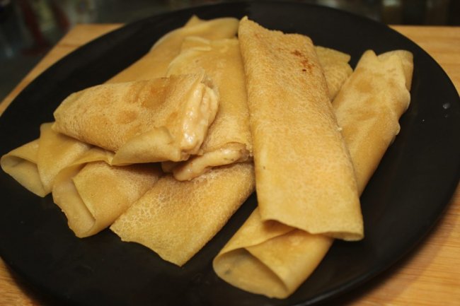 ক্ষীরের অমৃত নামে পরিচিত পাটিসাপটা পিঠা