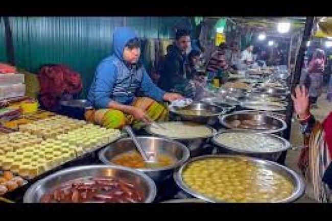 Nilamarket 300ft, Purbachal.