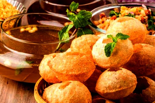 বাঙালির ফুচকা বিলাস ও ইতিহাস বৃত্তান্ত