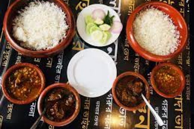 রসনামৃত : মেজবান, খাবার নাকি খাবারের উৎসব?