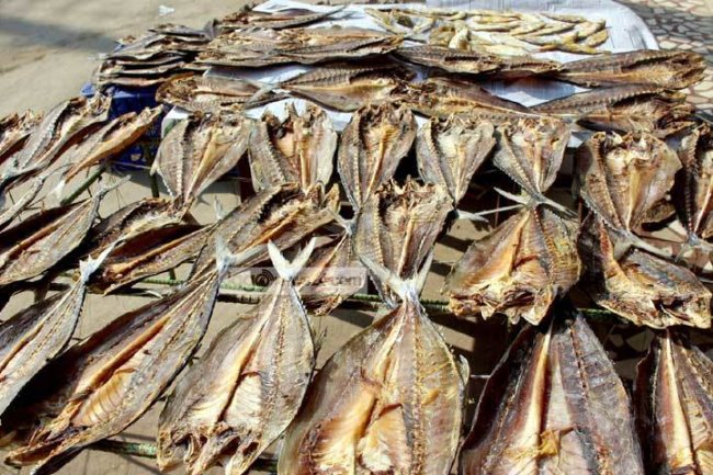 বাংলার ঐতিহ্যবাহী খাবার : কক্সবাজারের শুটকি