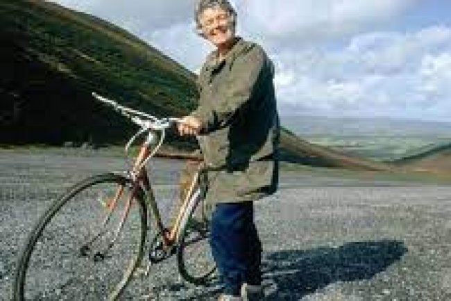 Darvlamurphy: Adventurous Traveler and Travel Writer